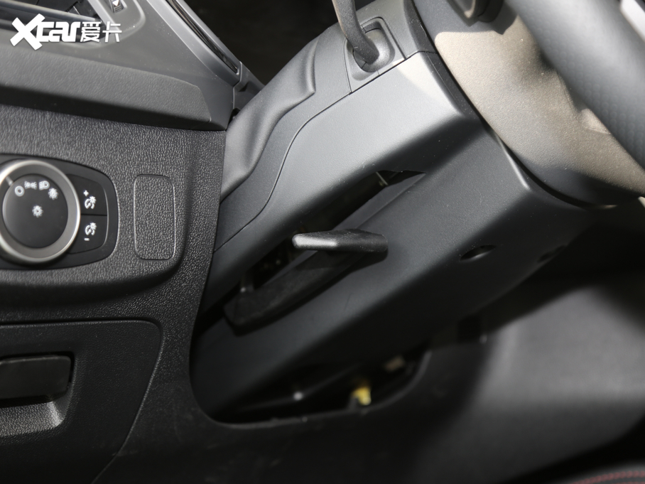 2020˹ Ɏ EcoBoost 180 ST Line