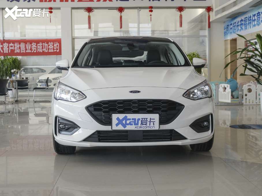 2020˹ Ɏ EcoBoost 180 Ԅh