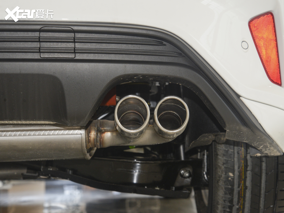 2020˹ Ɏ EcoBoost 180 Ԅh