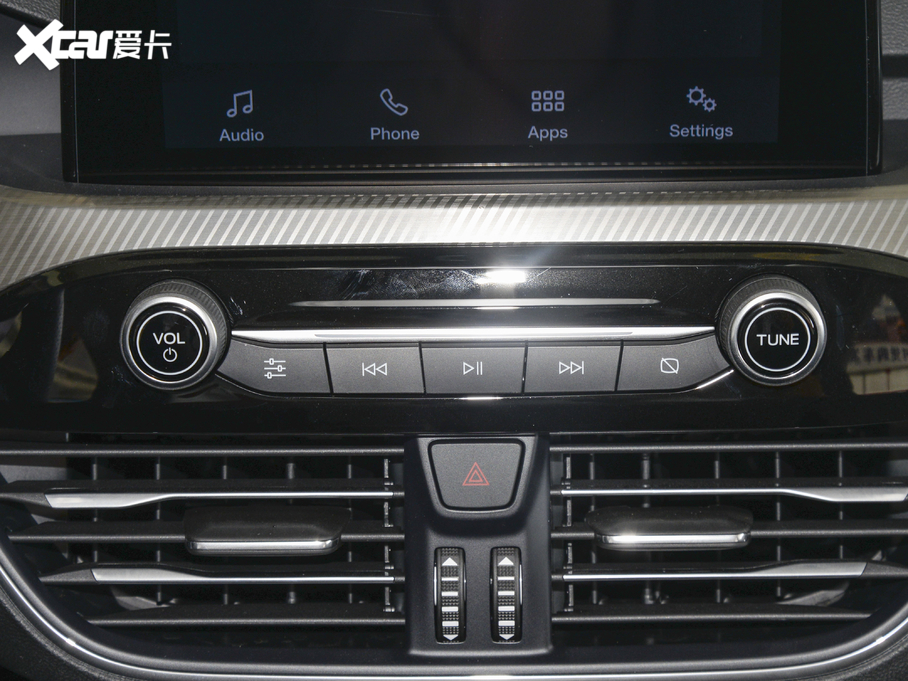 2020˹ Ɏ EcoBoost 180 Ԅh