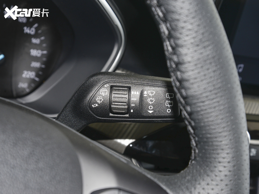 2020˹ Ɏ EcoBoost 180 Ԅh