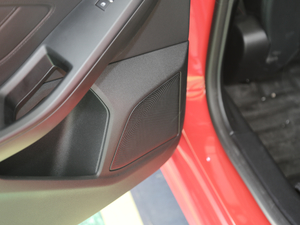 2020Ɏ EcoBoost 180 ST Line g