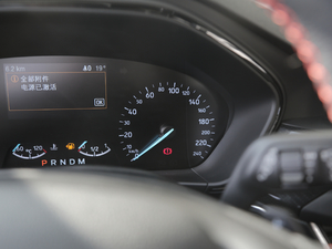 2020Ɏ EcoBoost 180 ST Line п؅^(q)