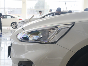 2020Ɏ EcoBoost 180 Ԅh ^