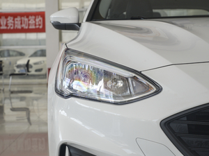 2020Ɏ EcoBoost 180 Ԅh ^