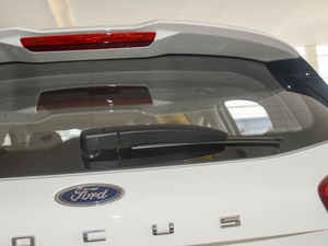 2020Ɏ EcoBoost 180 Ԅh ^