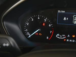 2020Ɏ EcoBoost 180 Ԅh п؅^(q)