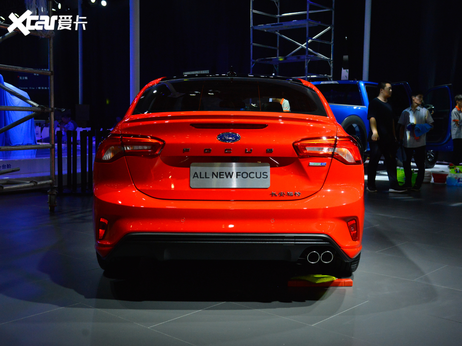 2020˹  EcoBoost 180 ST Line