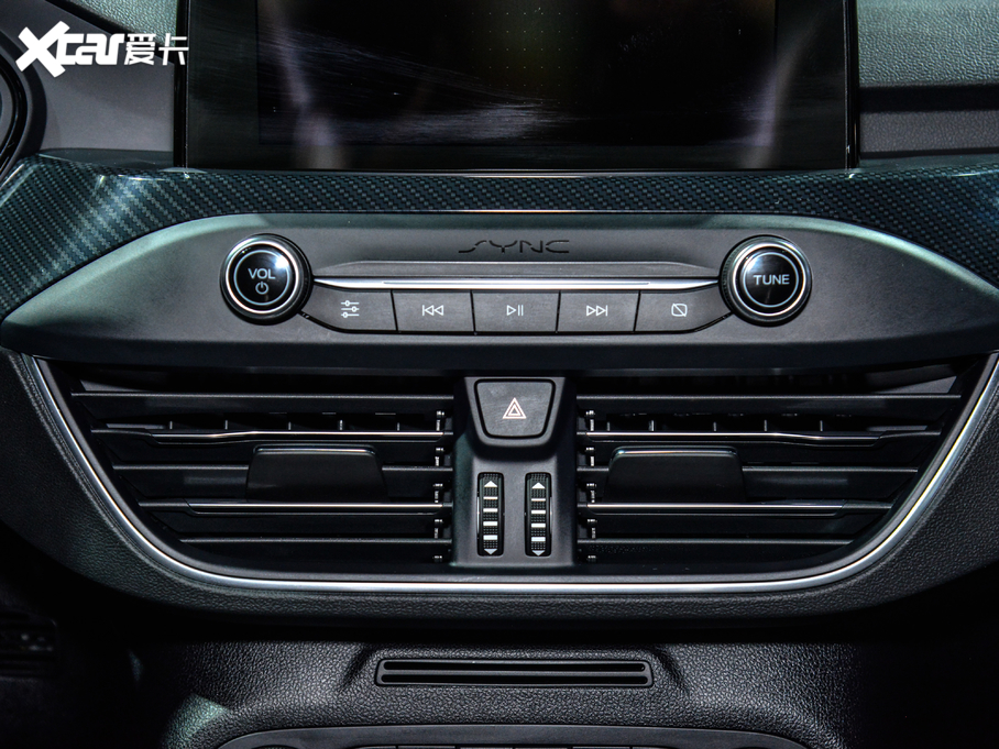 2020˹  EcoBoost 180 ST Line