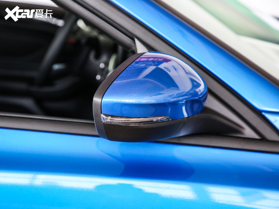 2020˹ Ɏ EcoBoost 180 ST Line