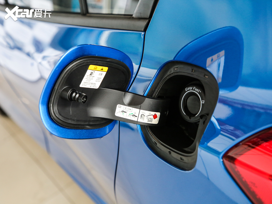 2020˹ Ɏ EcoBoost 180 ST Line