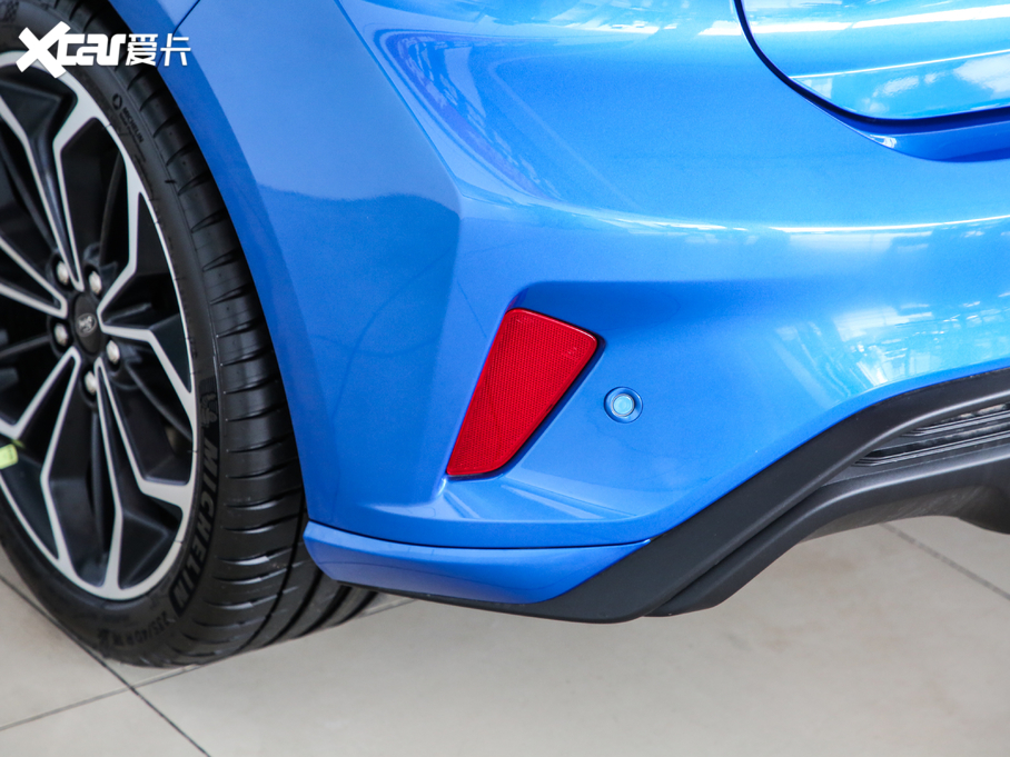 2020˹ Ɏ EcoBoost 180 ST Line