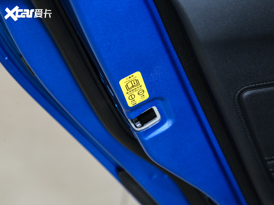 2020˹ Ɏ EcoBoost 180 ST Line