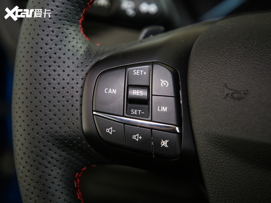 2020˹ Ɏ EcoBoost 180 ST Line