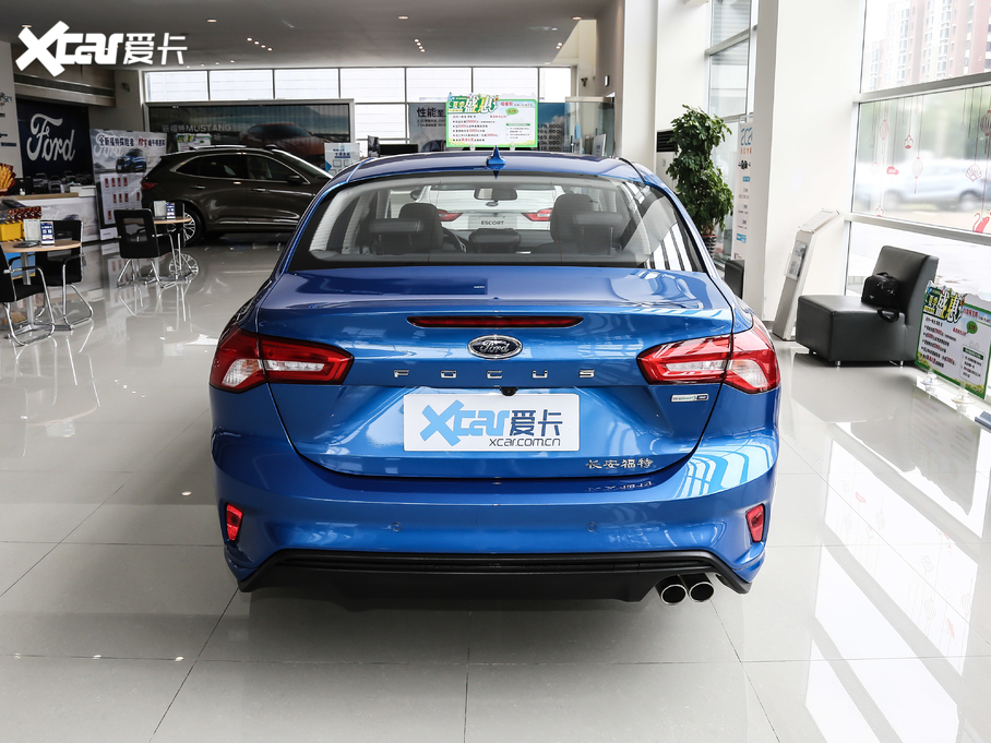 2020˹  EcoBoost 180 Ԅh