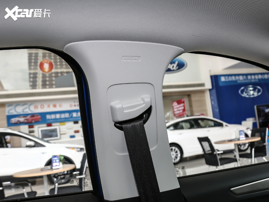 2020˹  EcoBoost 180 Ԅh