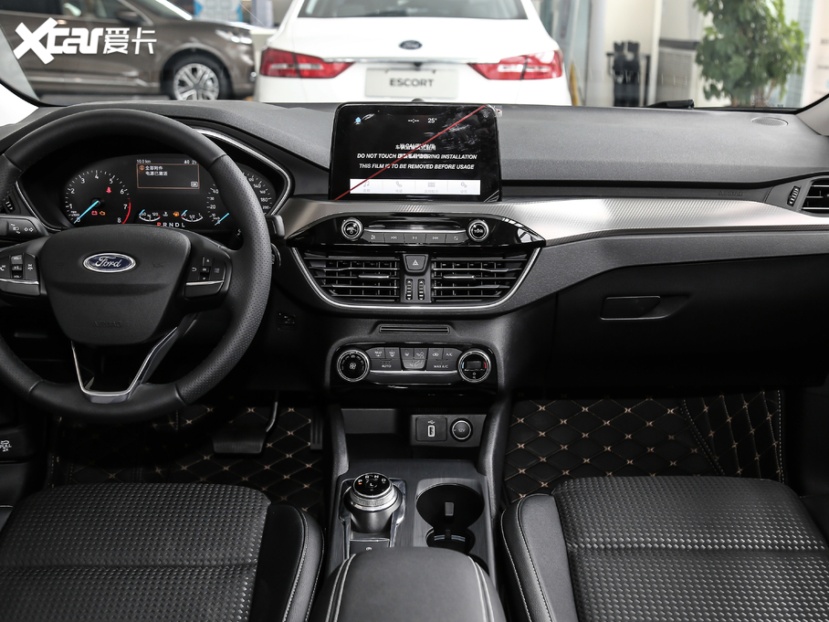 2020˹  EcoBoost 180 Ԅh