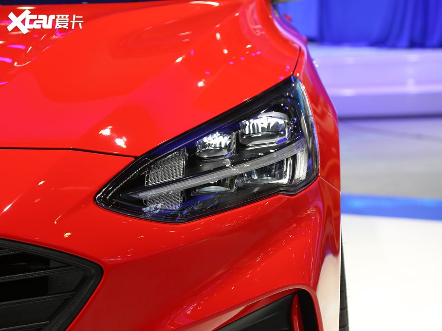 2020˹  EcoBoost 180 ST Line