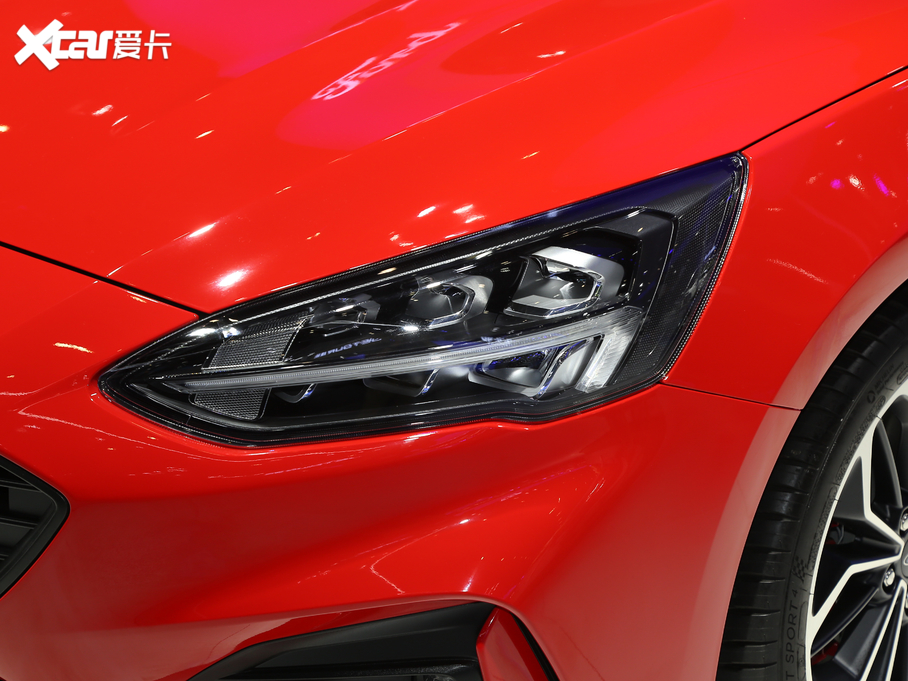 2020˹  EcoBoost 180 ST Line