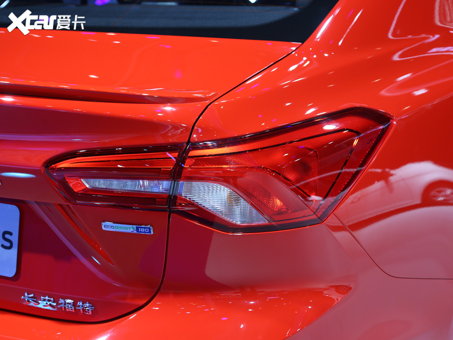 2020˹  EcoBoost 180 ST Line
