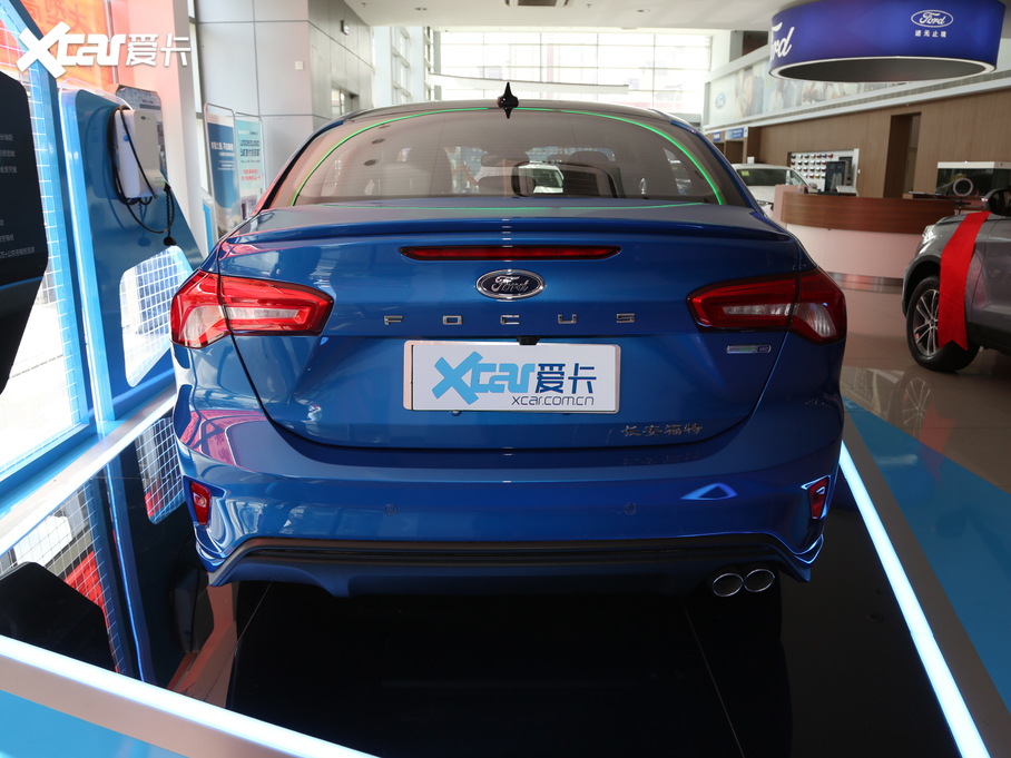 2020˹  EcoBoost 180 ST Line