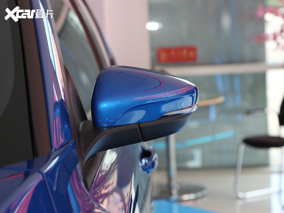 2020˹  EcoBoost 180 ST Line