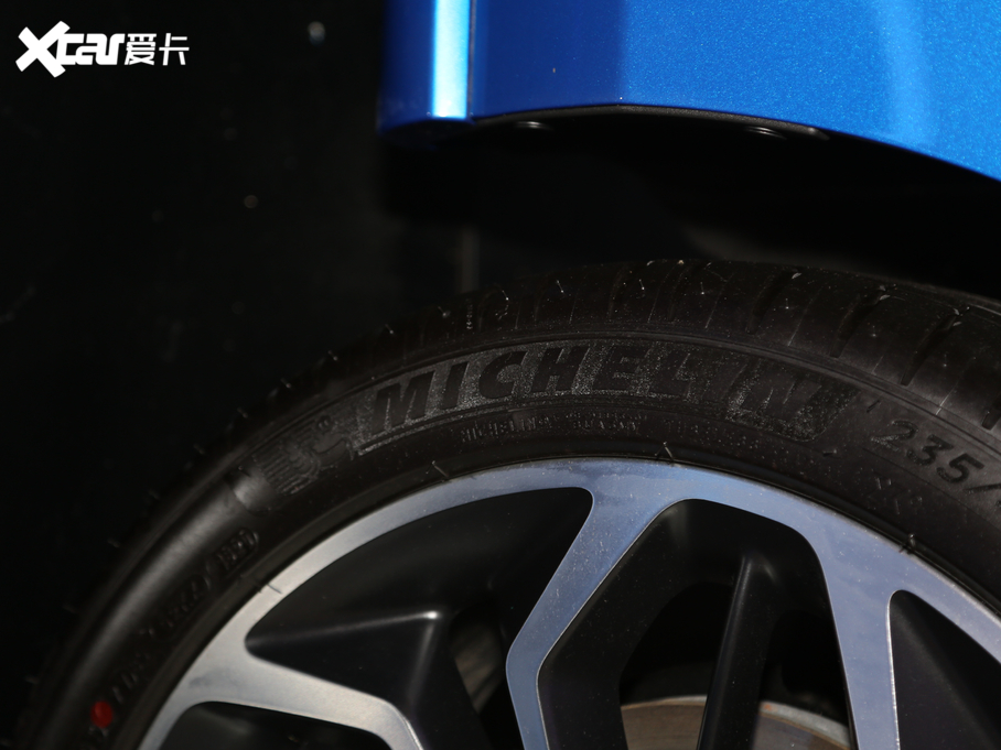 2020˹  EcoBoost 180 ST Line