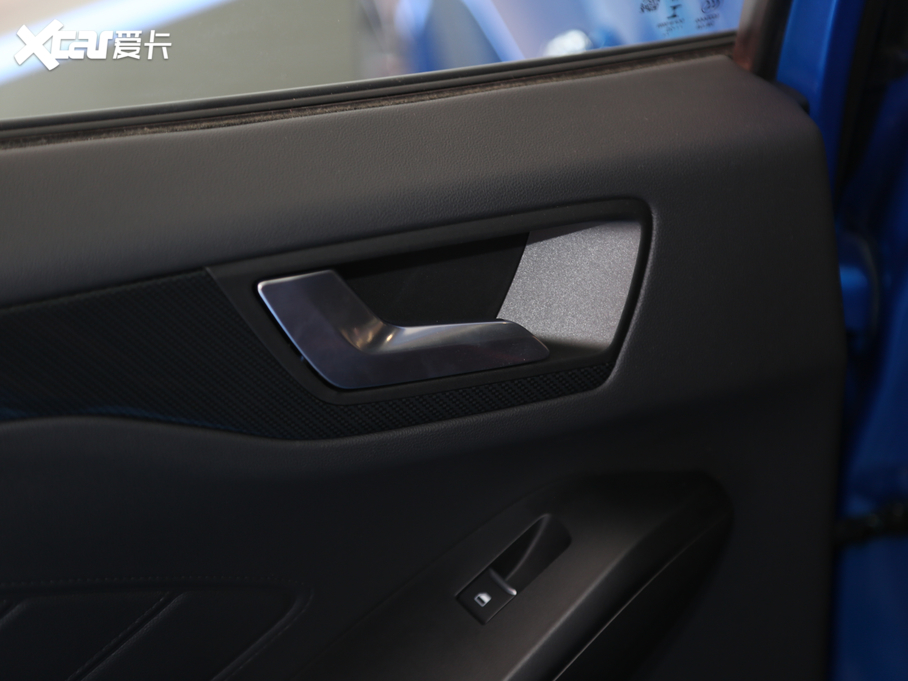 2020˹  EcoBoost 180 ST Line