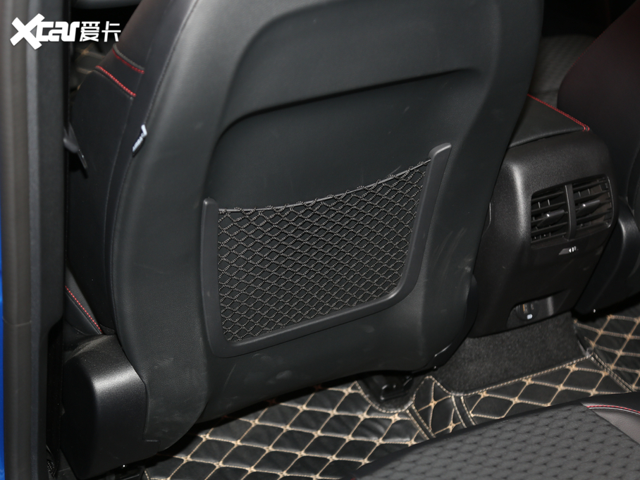 2020˹  EcoBoost 180 ST Line