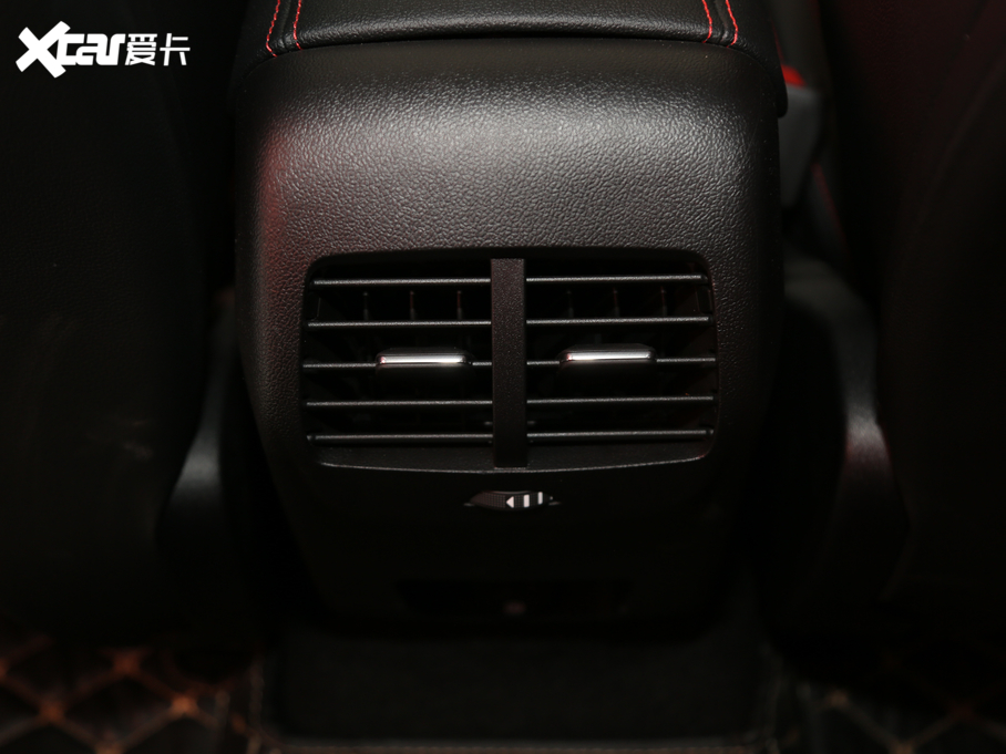 2020˹  EcoBoost 180 ST Line