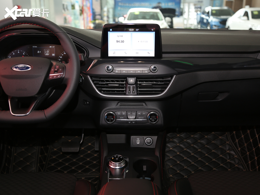 2020˹  EcoBoost 180 ST Line