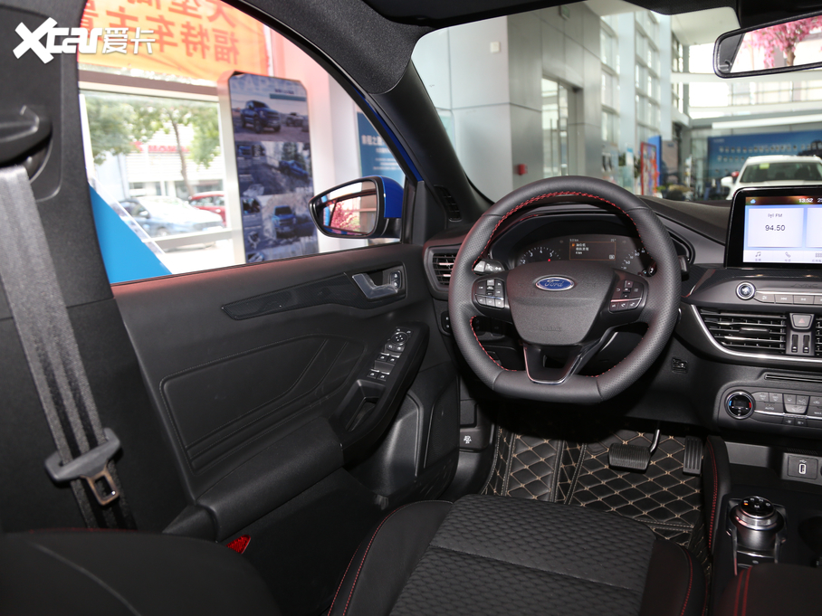 2020˹  EcoBoost 180 ST Line