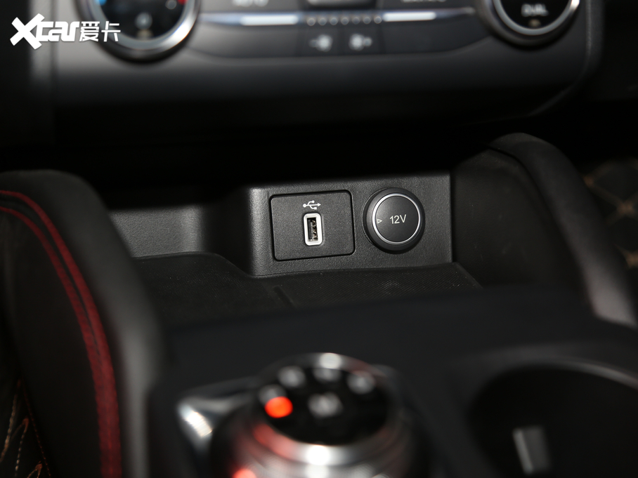 2020˹  EcoBoost 180 ST Line