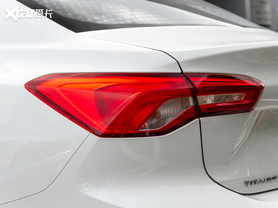 2020˹  EcoBoost 180 Ԅhҫ