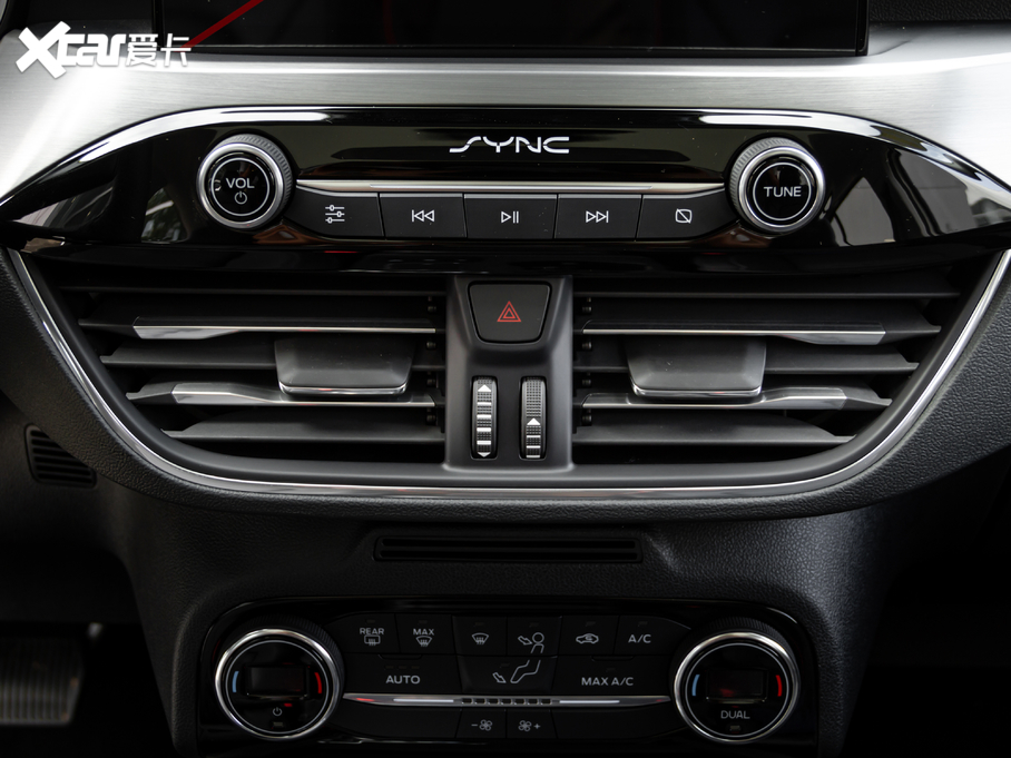 2020˹  EcoBoost 180 Ԅ(dng)hҫ