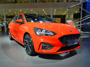 2020 EcoBoost 180 ST Line ǰ45