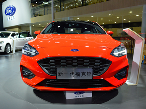 2020 EcoBoost 180 ST Line ǰ