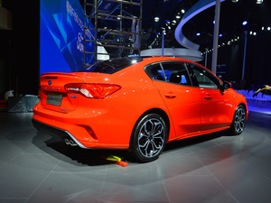 2020 EcoBoost 180 ST Line w^