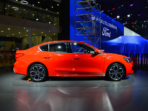 2020 EcoBoost 180 ST Line (c)