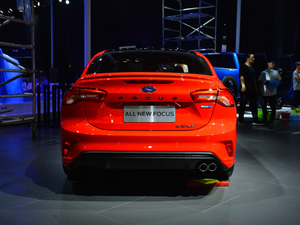 2020 EcoBoost 180 ST Line 	