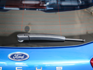 2020Ɏ EcoBoost 180 ST Line ^