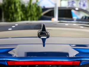 2020Ɏ EcoBoost 180 ST Line ^