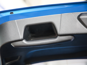 2020Ɏ EcoBoost 180 ST Line g