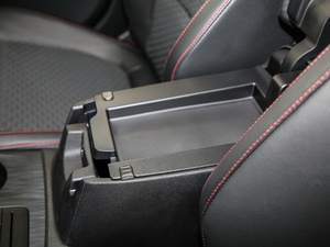 2020Ɏ EcoBoost 180 ST Line g