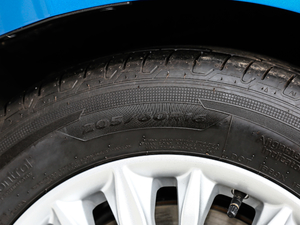 2020 EcoBoost 180 Ԅ(dng)h ݆̥ߴ