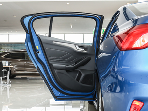 2020 EcoBoost 180 Ԅh ܇T