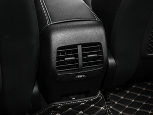 2020 EcoBoost 180 Ԅh g