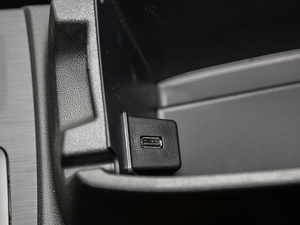 2020 EcoBoost 180 Ԅh g