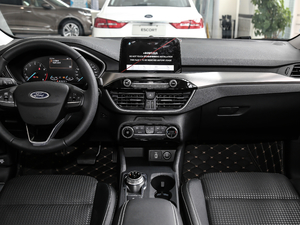 2020 EcoBoost 180 Ԅ(dng)h п_(ti)