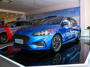 2020 EcoBoost 180 ST Line ǰ45